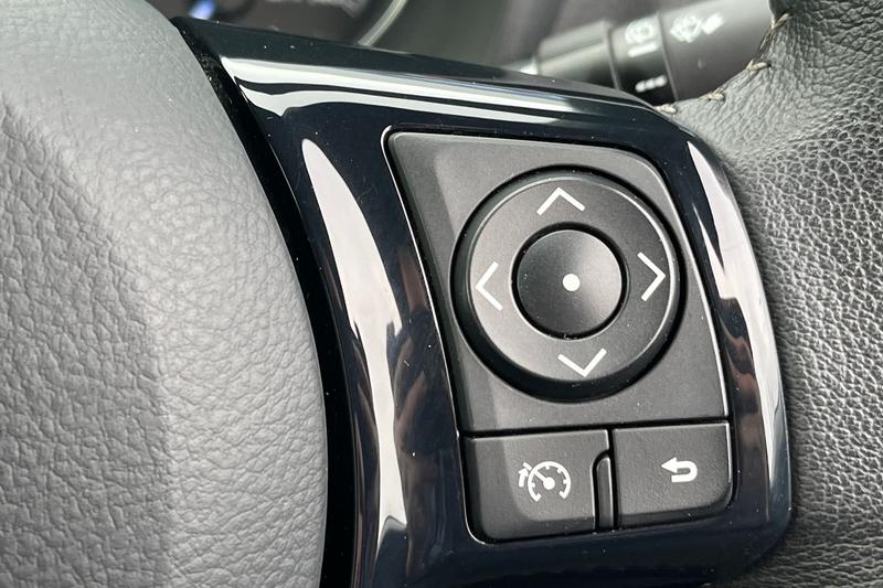 Used Toyota Yaris 2018 for sale - 76146799: Photo 39