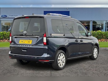 Used Ford Tourneo Connect 2022 for sale - 75985212: Photo 4