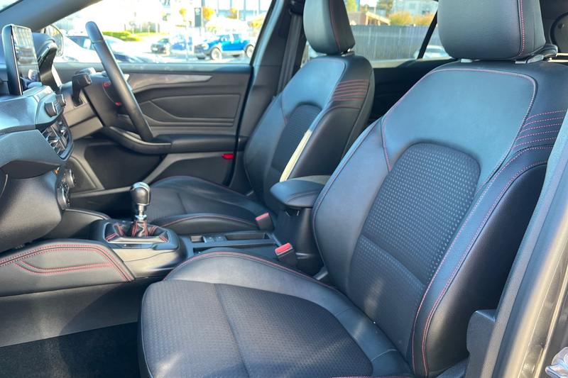 Used Ford Focus 2019 for sale - 76234757: Photo 19
