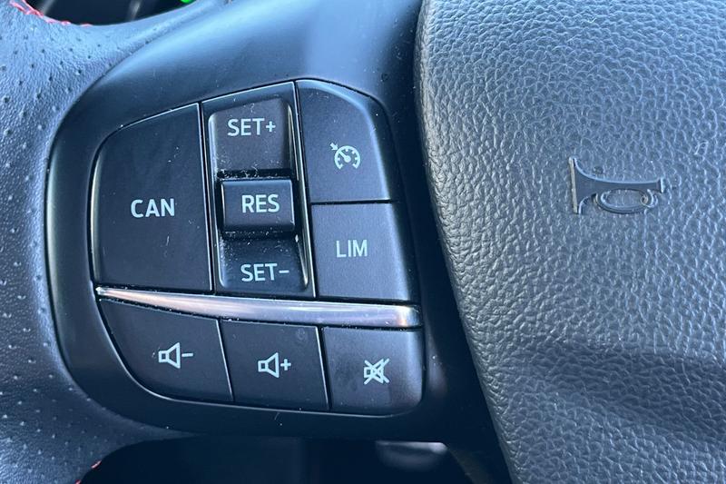 Used Ford Focus 2019 for sale - 76234757: Photo 38
