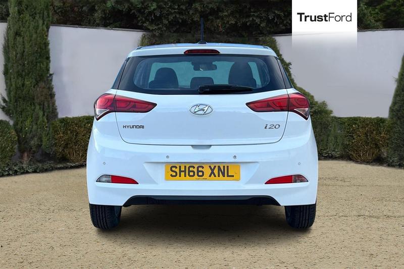 Used Hyundai i20 2016 for sale - 76405289: Photo 7