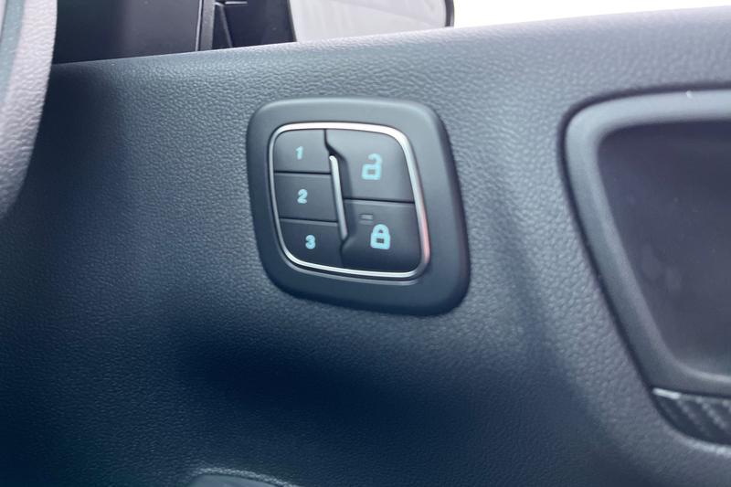 Used Ford Kuga 2025 for sale - 77493368: Photo 37