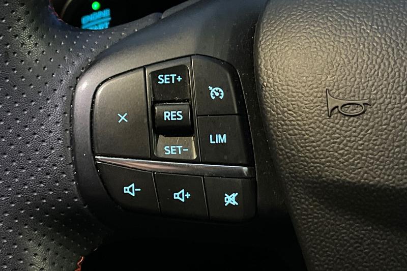 Used Ford Kuga for sale - 77261104: Photo 38