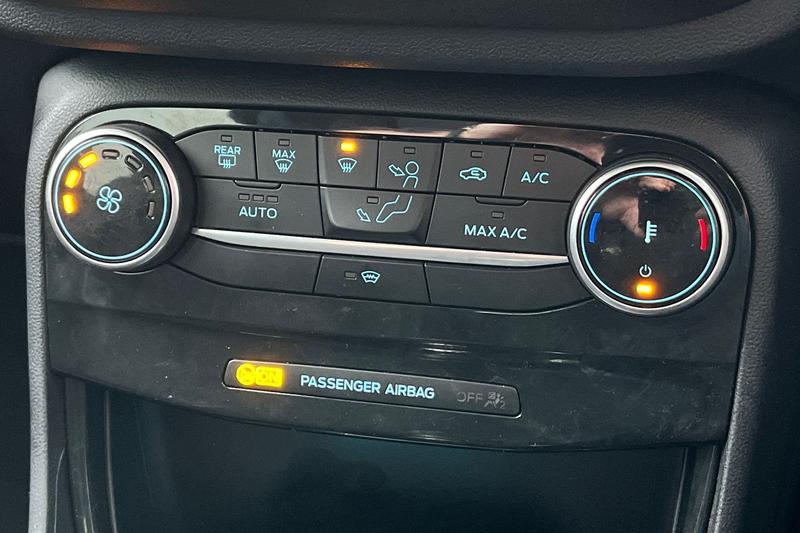 Used Ford Puma 2023 for sale - 77128160: Photo 31