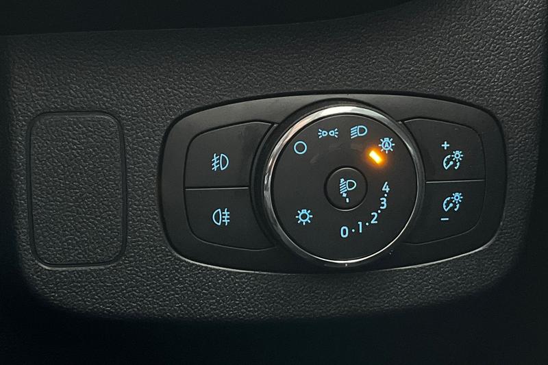 Used Ford Puma 2023 for sale - 77128160: Photo 40