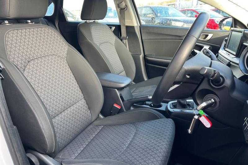 Used Kia Ceed 2018 for sale - 78109432: Photo 17