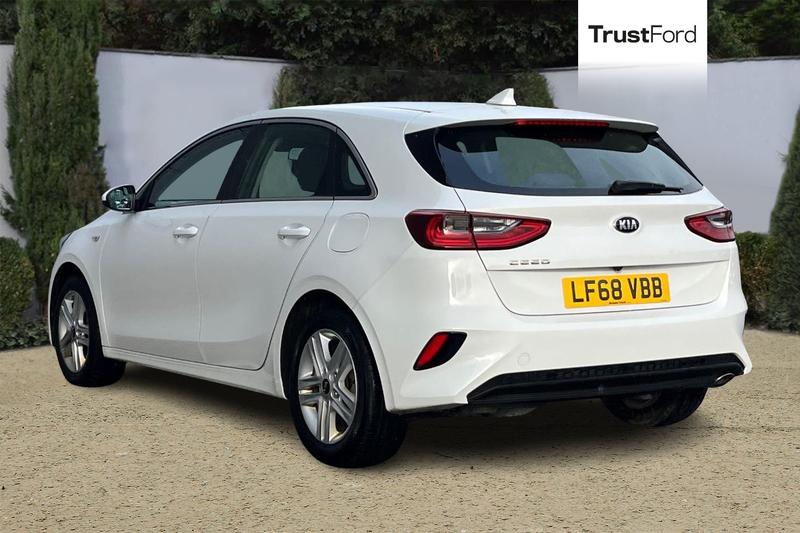 Used Kia Ceed 2018 for sale - 78109432: Photo 2