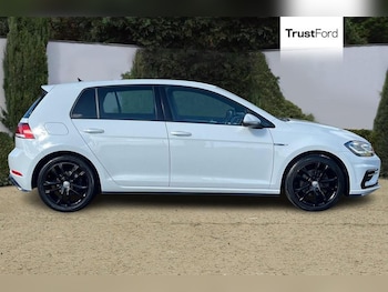 Used Volkswagen Golf 2020 for sale - 78618630: Photo