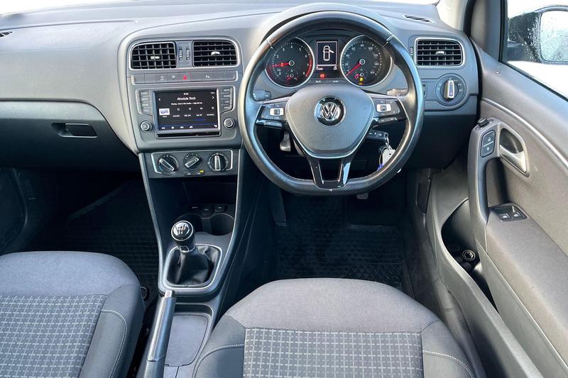 Used Volkswagen Polo 2017 for sale - 76960796: Photo 11