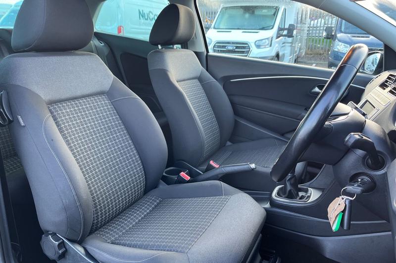 Used Volkswagen Polo 2017 for sale - 76960796: Photo 17