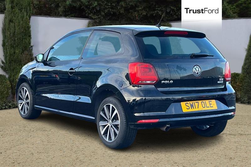 Used Volkswagen Polo 2017 for sale - 76960796: Photo 2