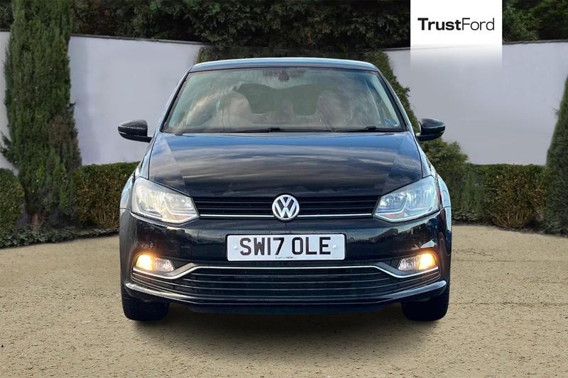 Used Volkswagen Polo 2017 for sale - 76960796: Photo 6