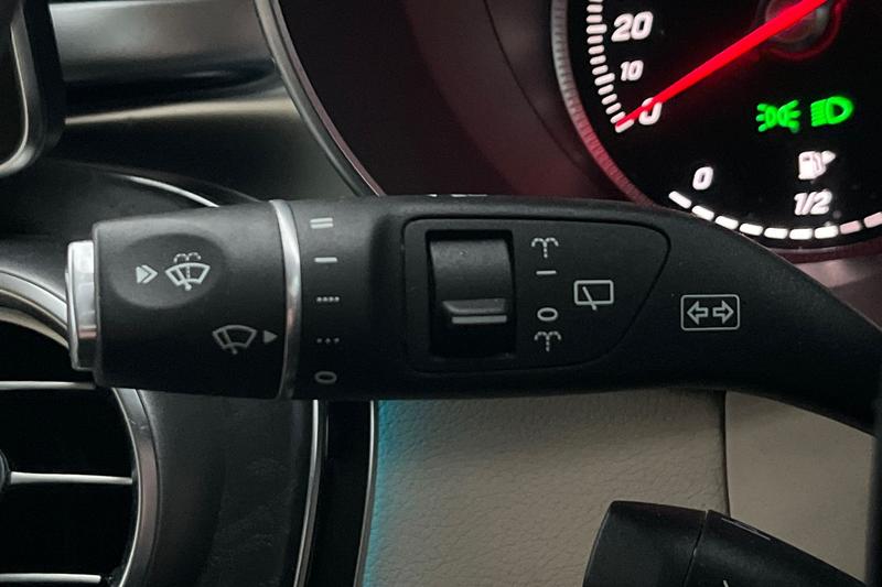 Used Mercedes-Benz GLC 2016 for sale - 77301124: Photo 14