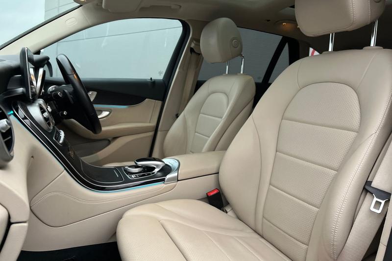 Used Mercedes-Benz GLC 2016 for sale - 77301124: Photo 19