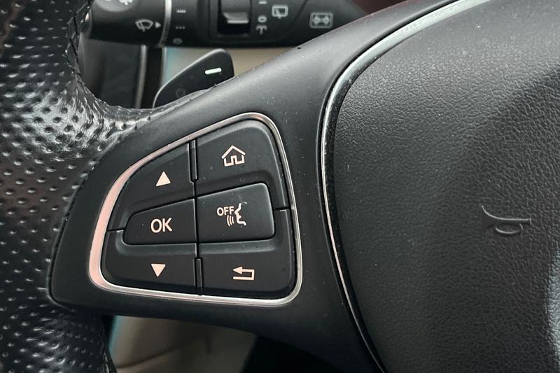 Used Mercedes-Benz GLC 2016 for sale - 77301124: Photo 38