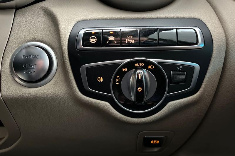 Used Mercedes-Benz GLC 2016 for sale - 77301124: Photo 40