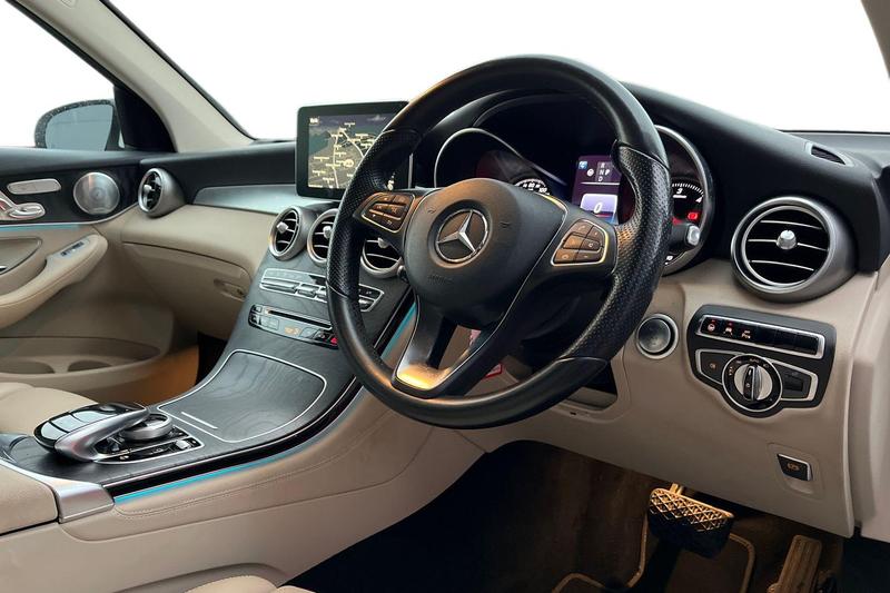 Used Mercedes-Benz GLC 2016 for sale - 77301124: Photo 9