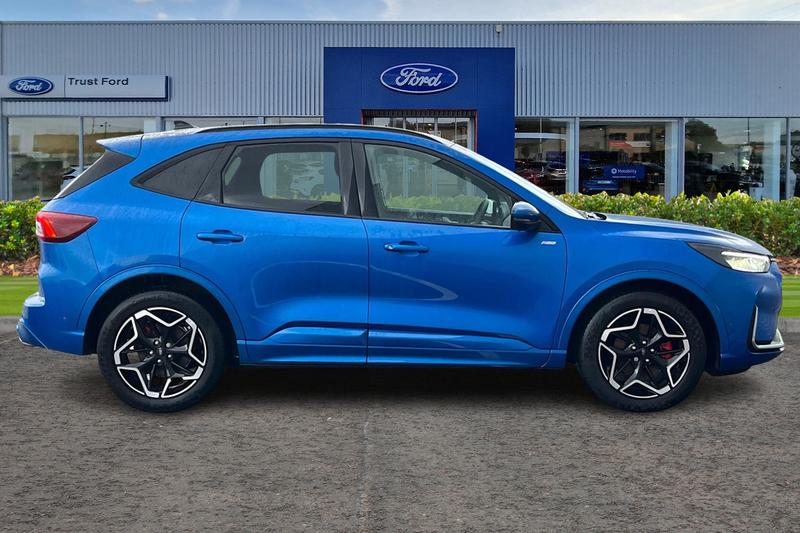 Used Ford Kuga 2025 for sale - 77462563: Photo 3