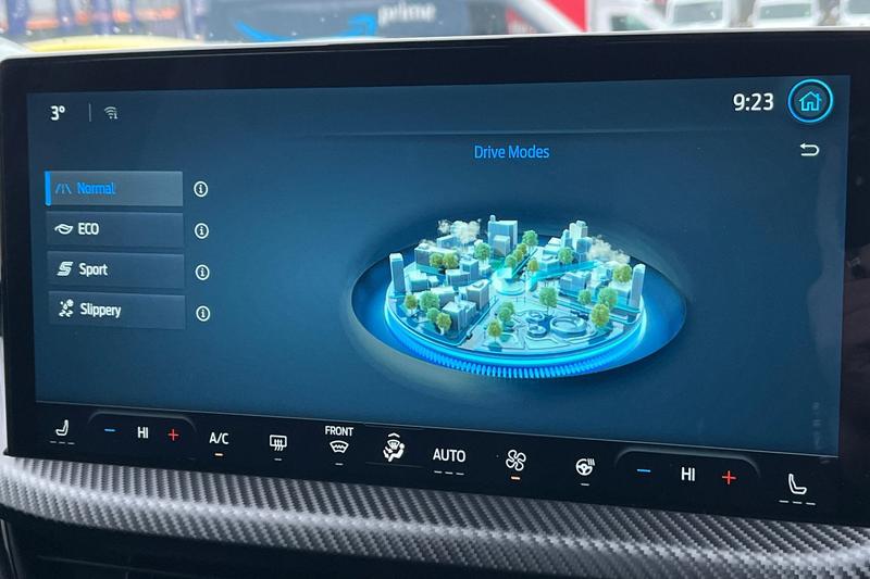 Used Ford Kuga 2025 for sale - 77462563: Photo 30