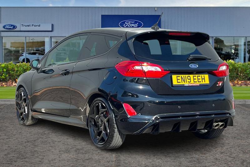 Used Ford Fiesta 2019 for sale - 78152996: Photo 2