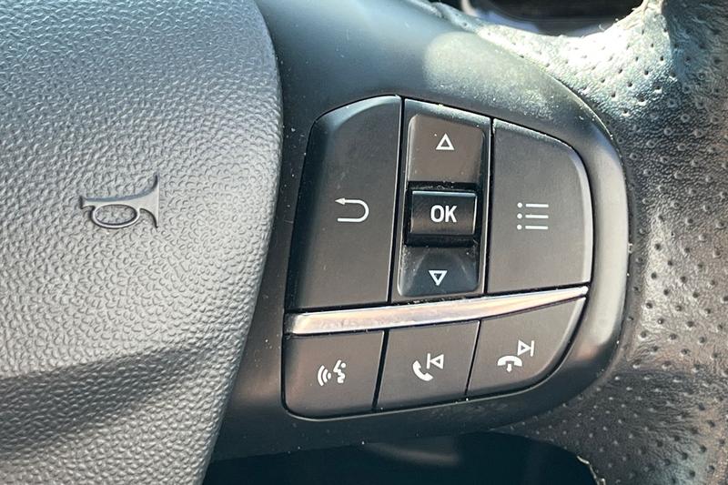 Used Ford Fiesta 2019 for sale - 78152996: Photo 39