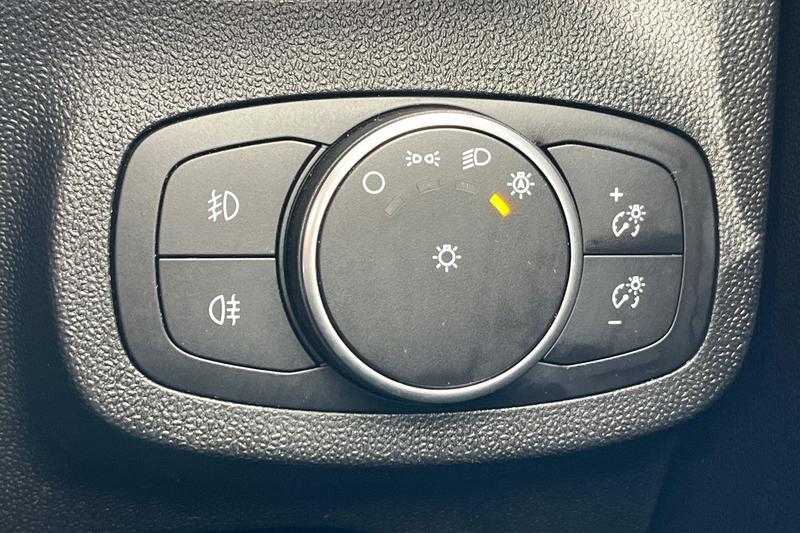 Used Ford Fiesta 2019 for sale - 78152996: Photo 40