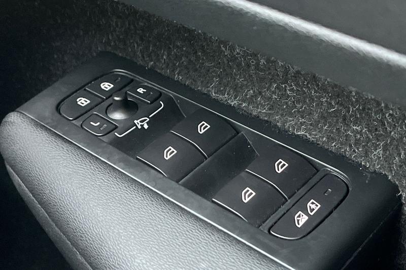 Used Volvo XC40 2018 for sale - 77493362: Photo 16