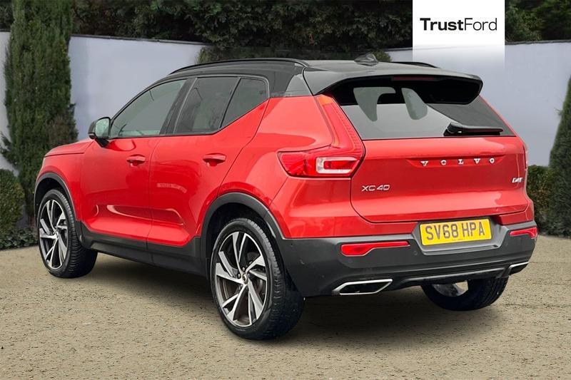 Used Volvo XC40 2018 for sale - 77493362: Photo 2