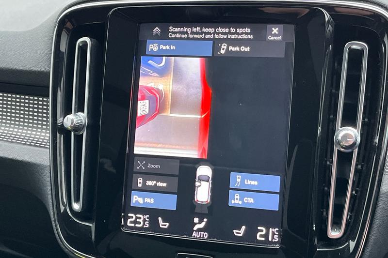 Used Volvo XC40 2018 for sale - 77493362: Photo 25