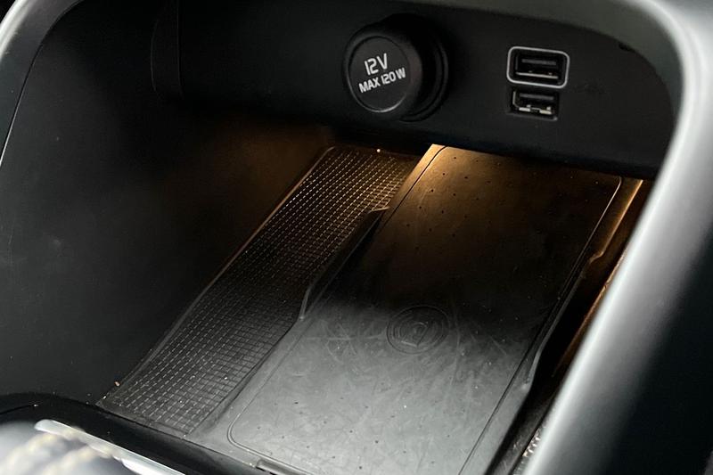 Used Volvo XC40 2018 for sale - 77493362: Photo 33