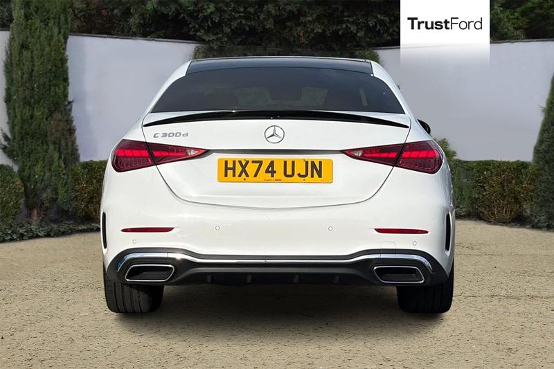 Used Mercedes-Benz C Class 2024 for sale - 77061402: Photo 7