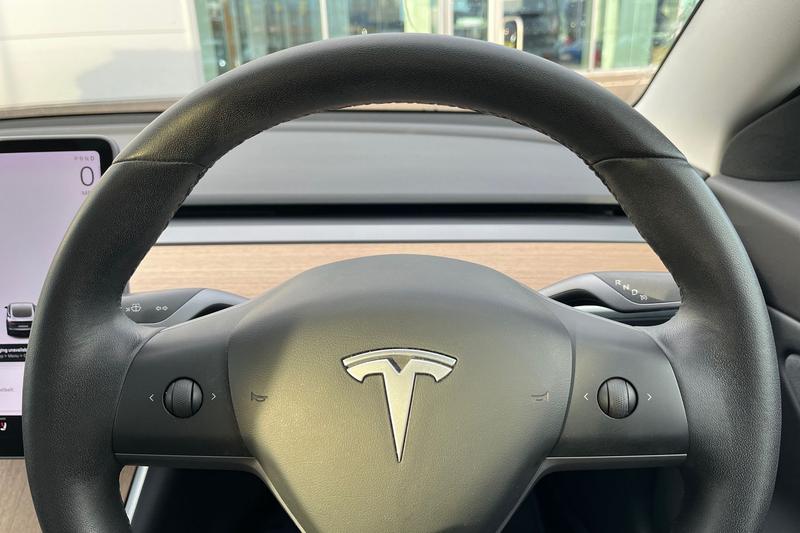 Used Tesla Model 3 2020 for sale - 76830320: Photo 12