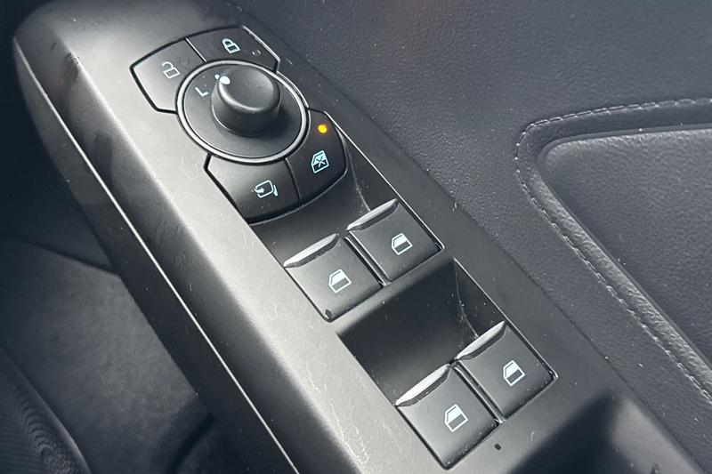 Used Ford Focus 2023 for sale - 78073785: Photo 16