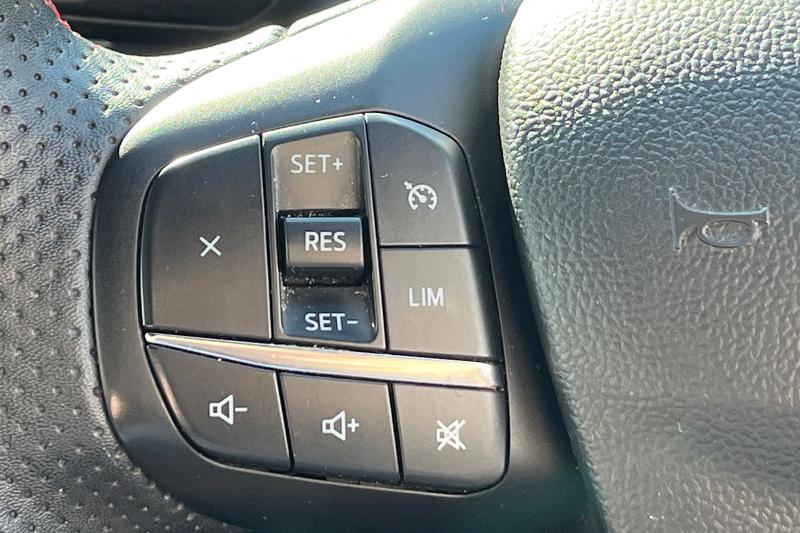 Used Ford Kuga 2023 for sale - 78152993: Photo 38