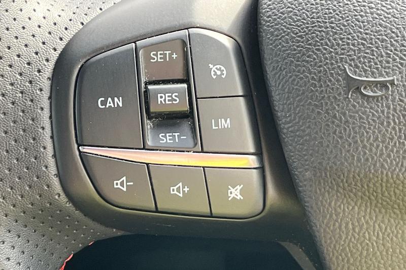 Used Ford Focus 2024 for sale - 78067602: Photo 38