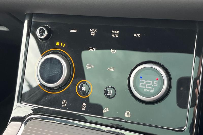 Used Land Rover Range Rover Evoque 2022 for sale - 76467627: Photo 33