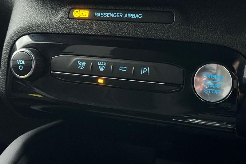 Used Ford Kuga 2025 for sale - 77462375: Photo 33