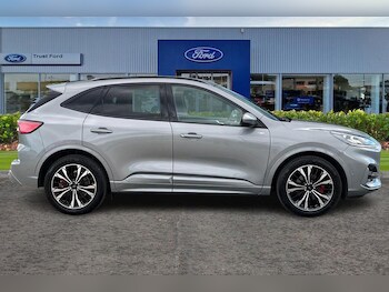 Used Ford Kuga 2023 for sale - 77064037: Photo