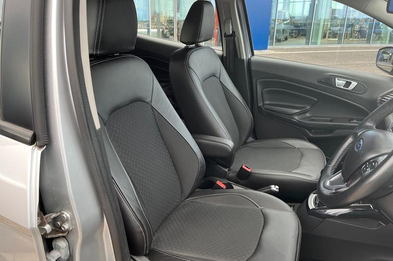 Used Ford Ecosport 2017 for sale - 76908818: Photo 17