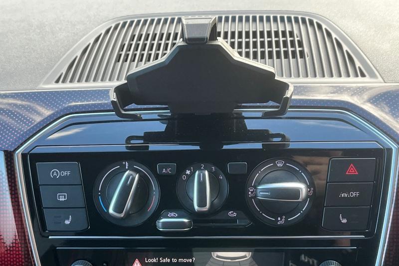 Used Volkswagen up! 2021 for sale - 78087912: Photo 24