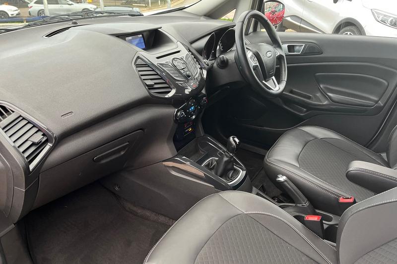 Used Ford Ecosport 2017 for sale - 76960799: Photo 18