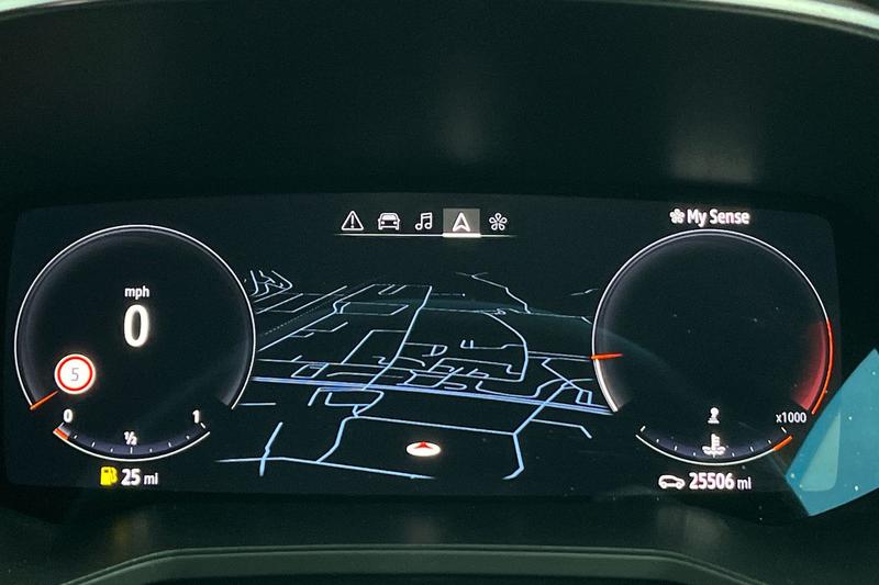 Used Renault Clio 2023 for sale - 77192872: Photo 30