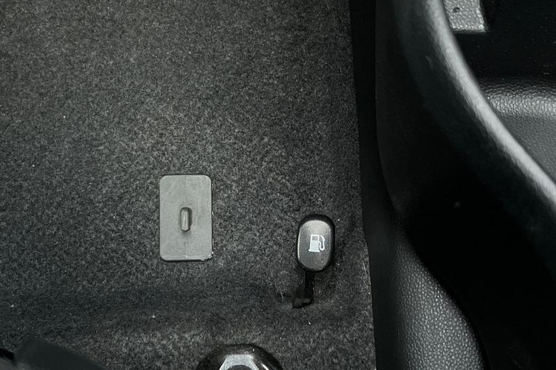 Used Hyundai i20 2016 for sale - 76514321: Photo 33