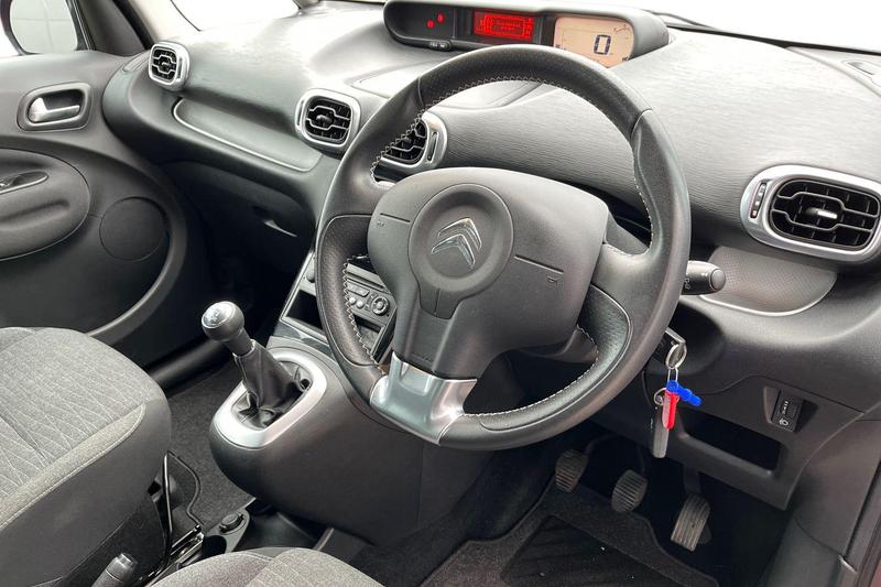 Used Citroen C3 Picasso 2016 for sale - 77729494: Photo 9