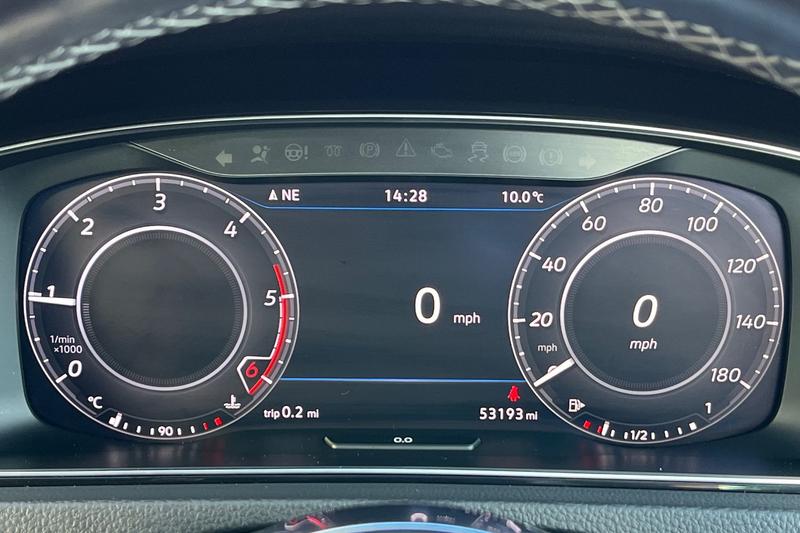 Used Volkswagen Golf 2018 for sale - 77746907: Photo 13