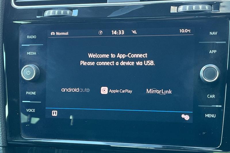 Used Volkswagen Golf 2018 for sale - 77746907: Photo 28