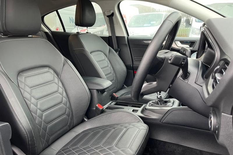 Used Ford Focus 2025 for sale - 76782347: Photo 17