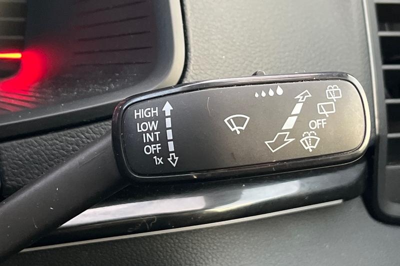 Used Skoda Karoq 2023 for sale - 77186881: Photo 15