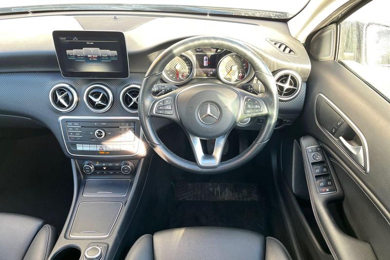 Used Mercedes-Benz A-Class 2017 for sale - 77653779: Photo 11