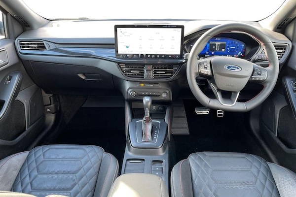 Used Ford Focus 2023 for sale - 76216528: Photo 10